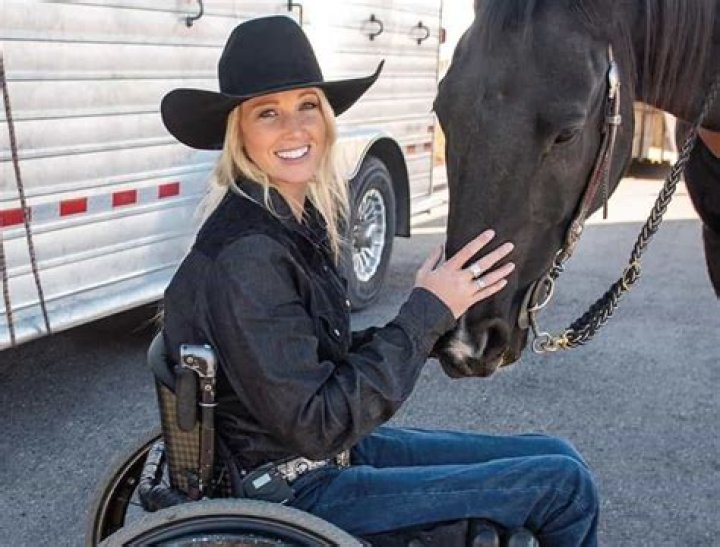Amberley Snyder Wiki, Age, Height, Husband, Net Worth, Kids, Family, Bio