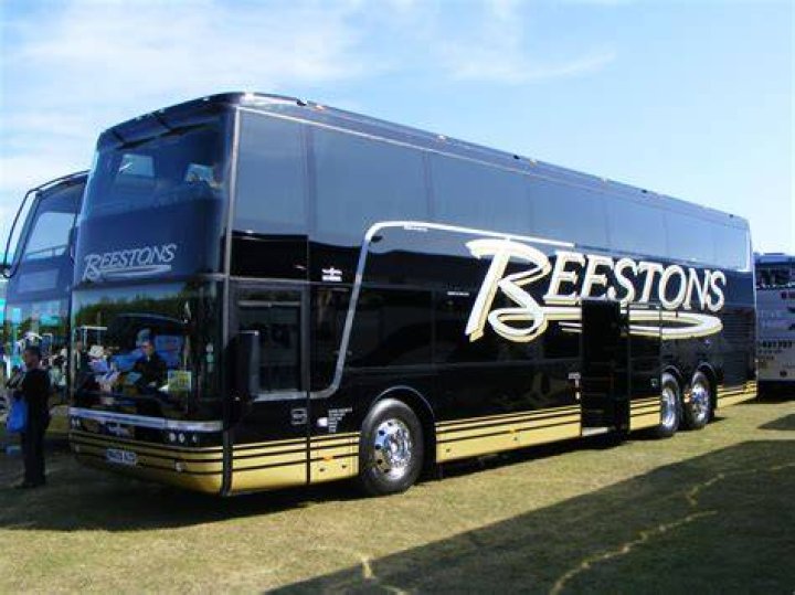 Beestons SHOWBUS BUS IMAGE GALLERY Anglia