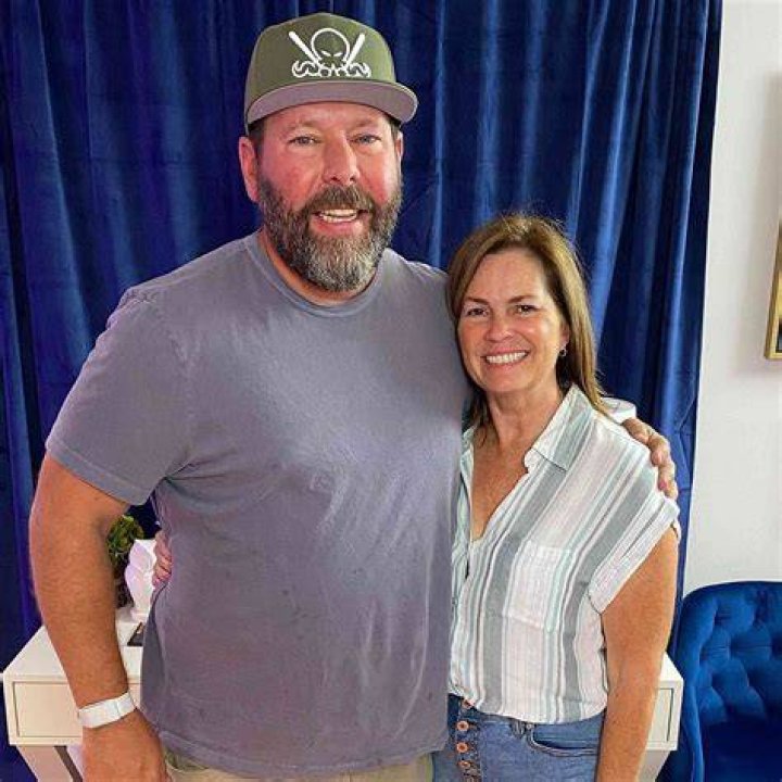 Bert Kreischer&rsquo;s Wife LeeAnn Kreischer Wiki and Facts about the