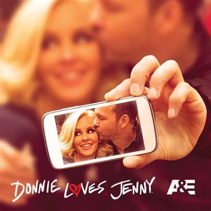 donnie loves jenny Google Search Jenny mccarthy, Donnie and jenny