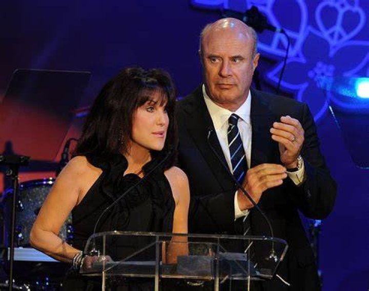 Dr Phil Divorce NO Dr Phil is not Getting Divorce from Robin McGraw