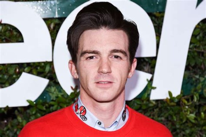 Drake Bell Claims He &lsquo;Found Out&rsquo; About Wife&rsquo;s Divorce Filing Online