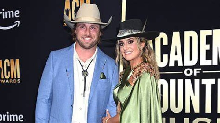 Duck Hodges 5 Things to Know About Lainey Wilson&rsquo;s Boyfriend
