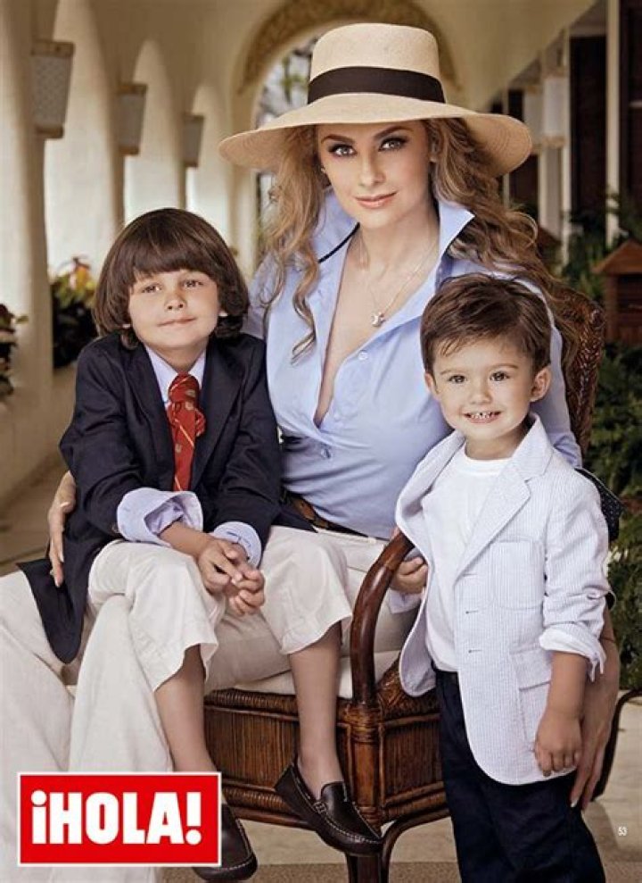 Hijos De Luis Miguel