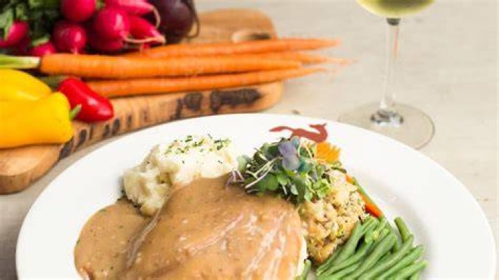 Home on the Range Thanksgiving with Ree Drummond Parade