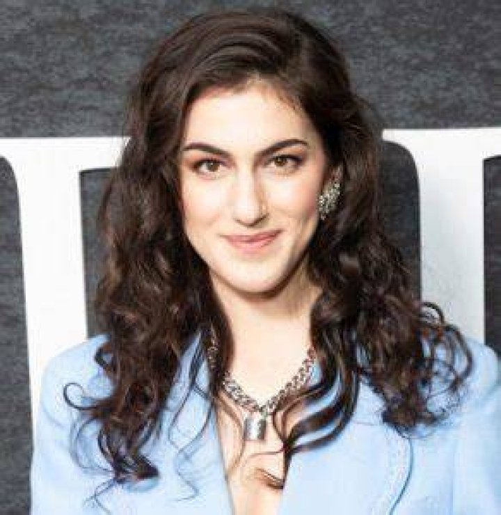 Is Lilli Kay A Transgender Woman? Exploring The Facts And Rumors