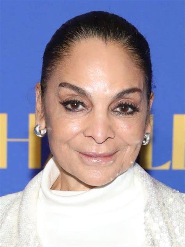 Jasmine Guy &mdash; A Working Icon! Los Angeles Sentinel
