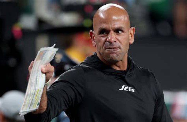 Jets’ Robert Saleh Jabs Broncos’ Sean Payton With Russell Wilson