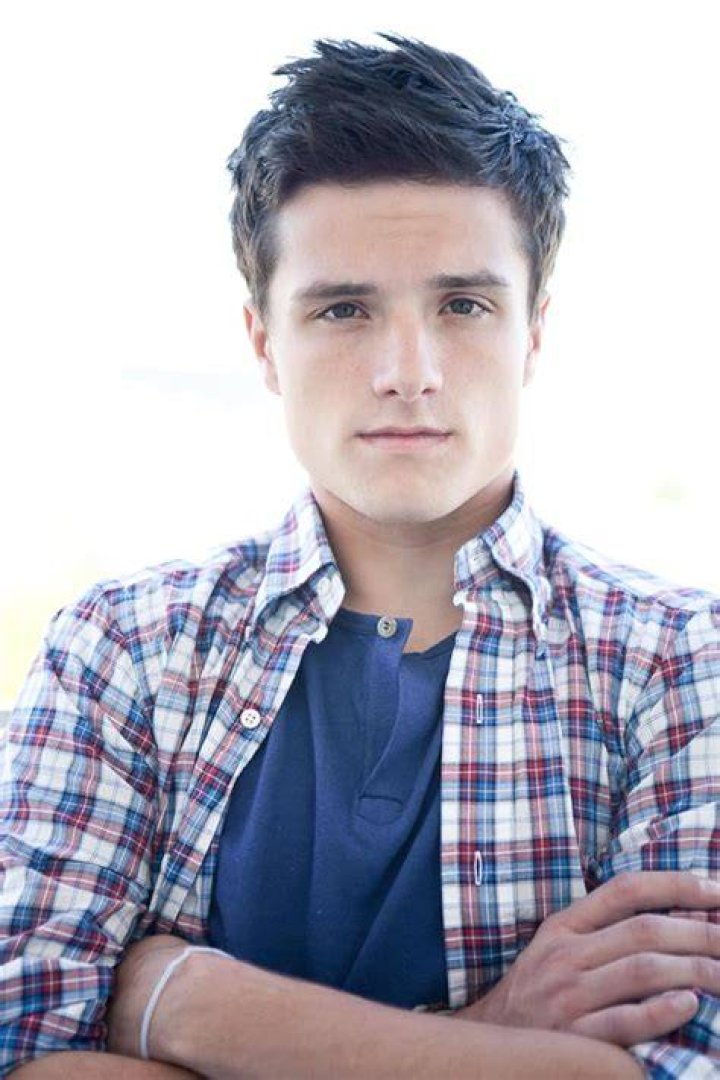 Josh Hutcherson Profile Images &mdash; The Movie Database (TMDb)