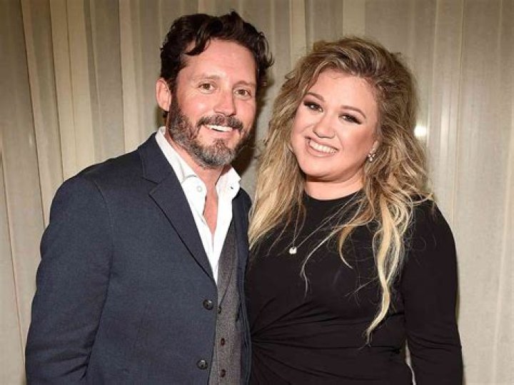 Kelly Clarkson&rsquo;s exhusband Brandon Blackstock demands 436,000 support