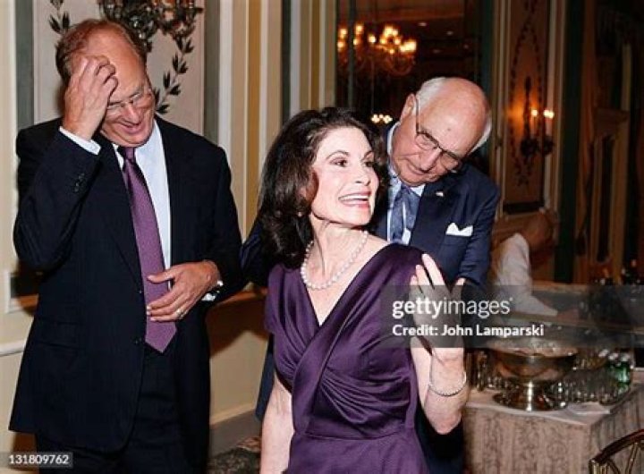 Larry and Lori Fink, Ken and Elaine Langone, Robert I. Gro&hellip; Flickr