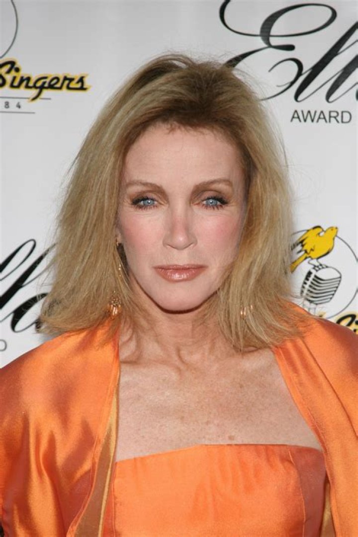 Model Donna Mills wallpapers (991)