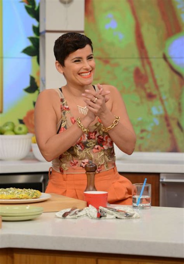 Nelly Furtado Appears on ABC's "The Chew" in NY 3/28/2017 &bull; CelebMafia