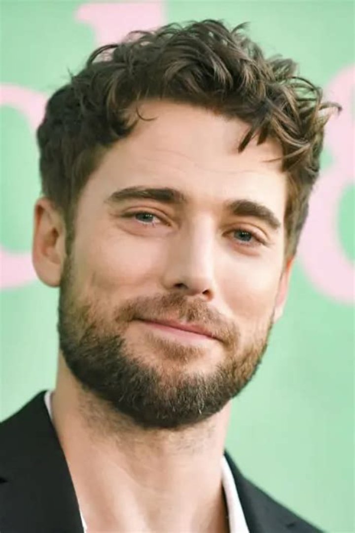 ORT Shows Dustin Milligan on journey from Schitt&rsquo;s Creek to The