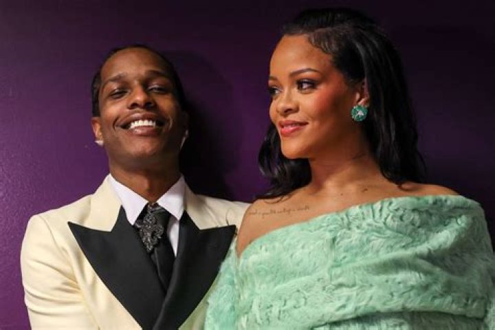 Rihanna y AAP Rocky nos presentan a su segundo beb&eacute; (y tenemos el