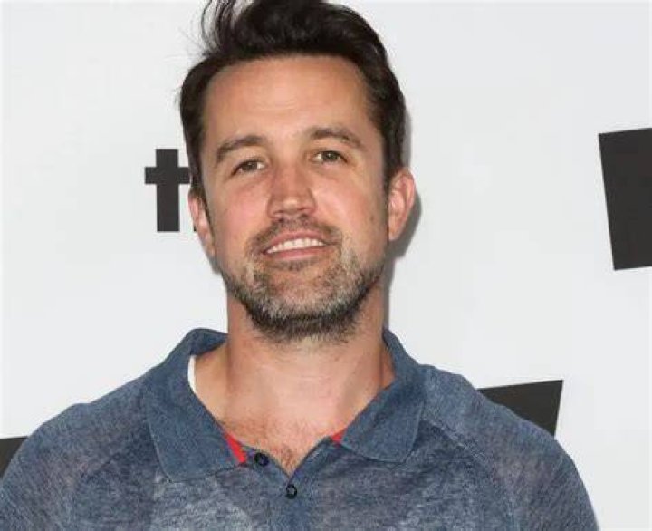 Rob McElhenney Net Worth, Height, Age, Affair, Bio, and More