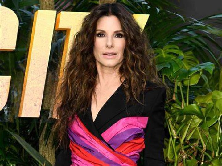 Sandra Bullock &lsquo;Grateful&rsquo; for Support After &lsquo;Heartbreaking&rsquo; Death of