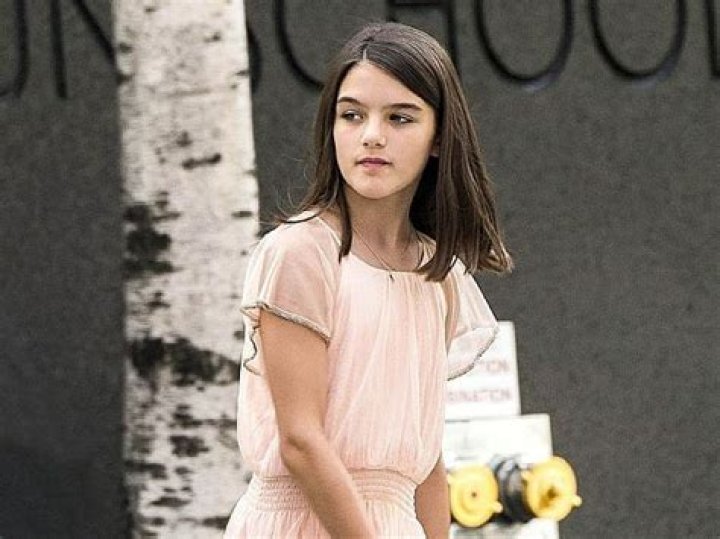 Suri Cruise Wiki, Age, height, weight, bio and total