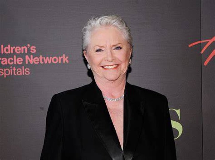 Susan Flannery Net Worth (2020 Update)