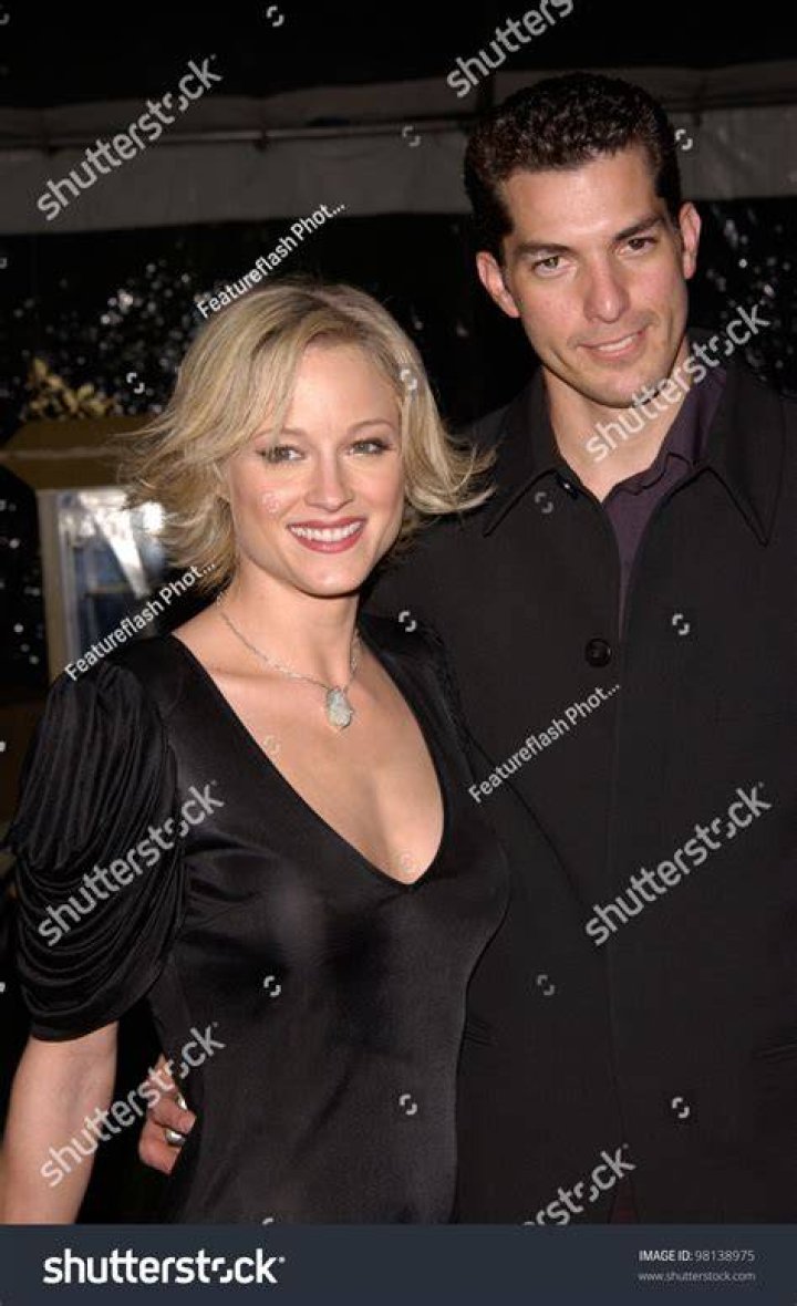 Teri Polo and husband The World Premiere of 'Little Fockers' held at