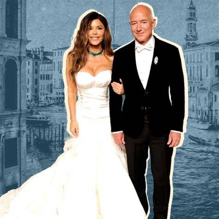 The marriage of Jeff and MacKenzie Bezos, richest couple in history