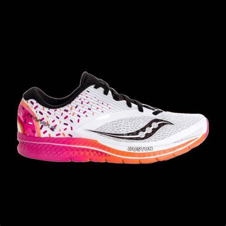 The Saucony x Dunkin&rsquo; Kinvara 10 Sneakers Allow Donut Lovers of All