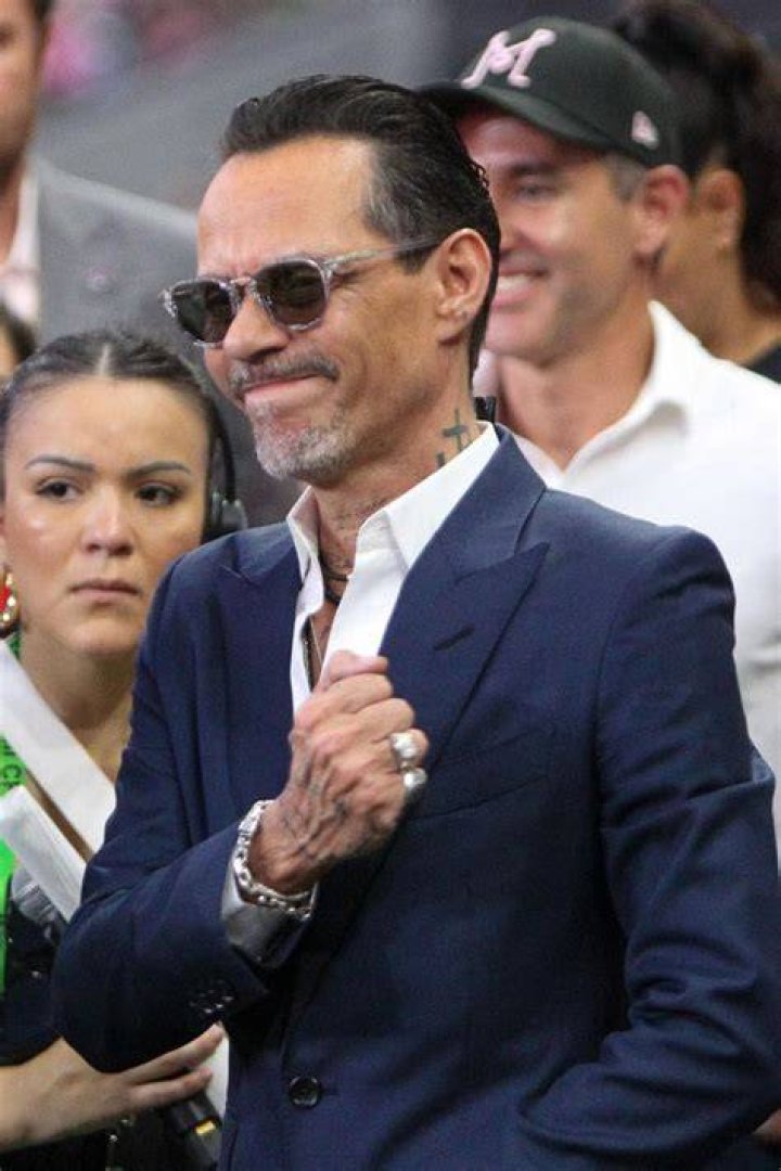 What Is Marc Anthony & Nadia Ferreira&rsquo;s Age Gap? His New Wife is 3