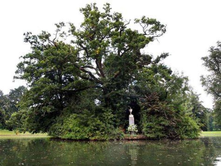 Where is Princess Diana buried? GoodtoKnow